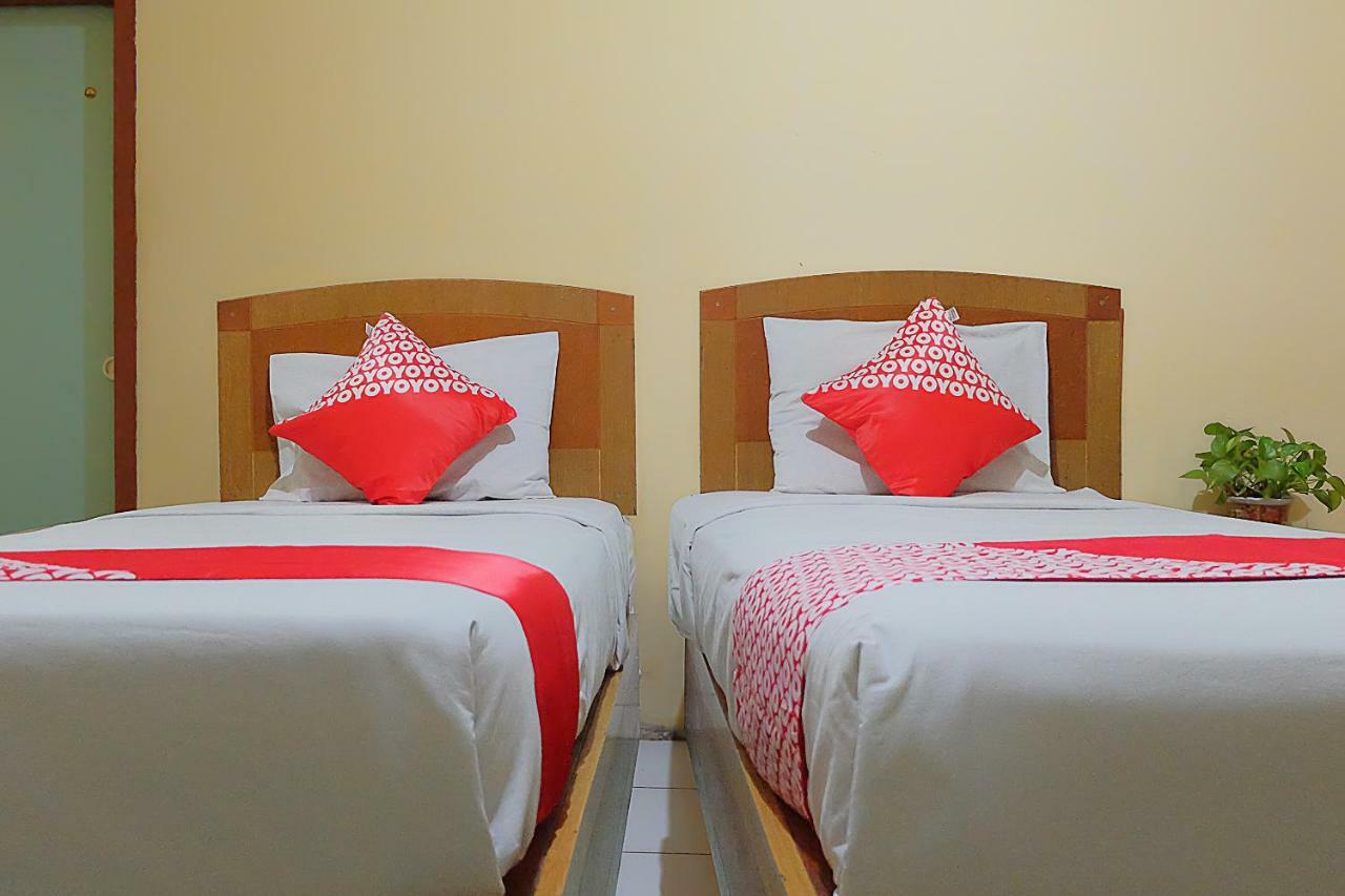 Oyo 1590 Hotel Jambi Prima Екстер'єр фото